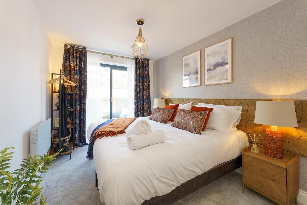 Evergreen - 2 Bed Luxury Apartment By Mint Stays Bristol Eksteriør bilde