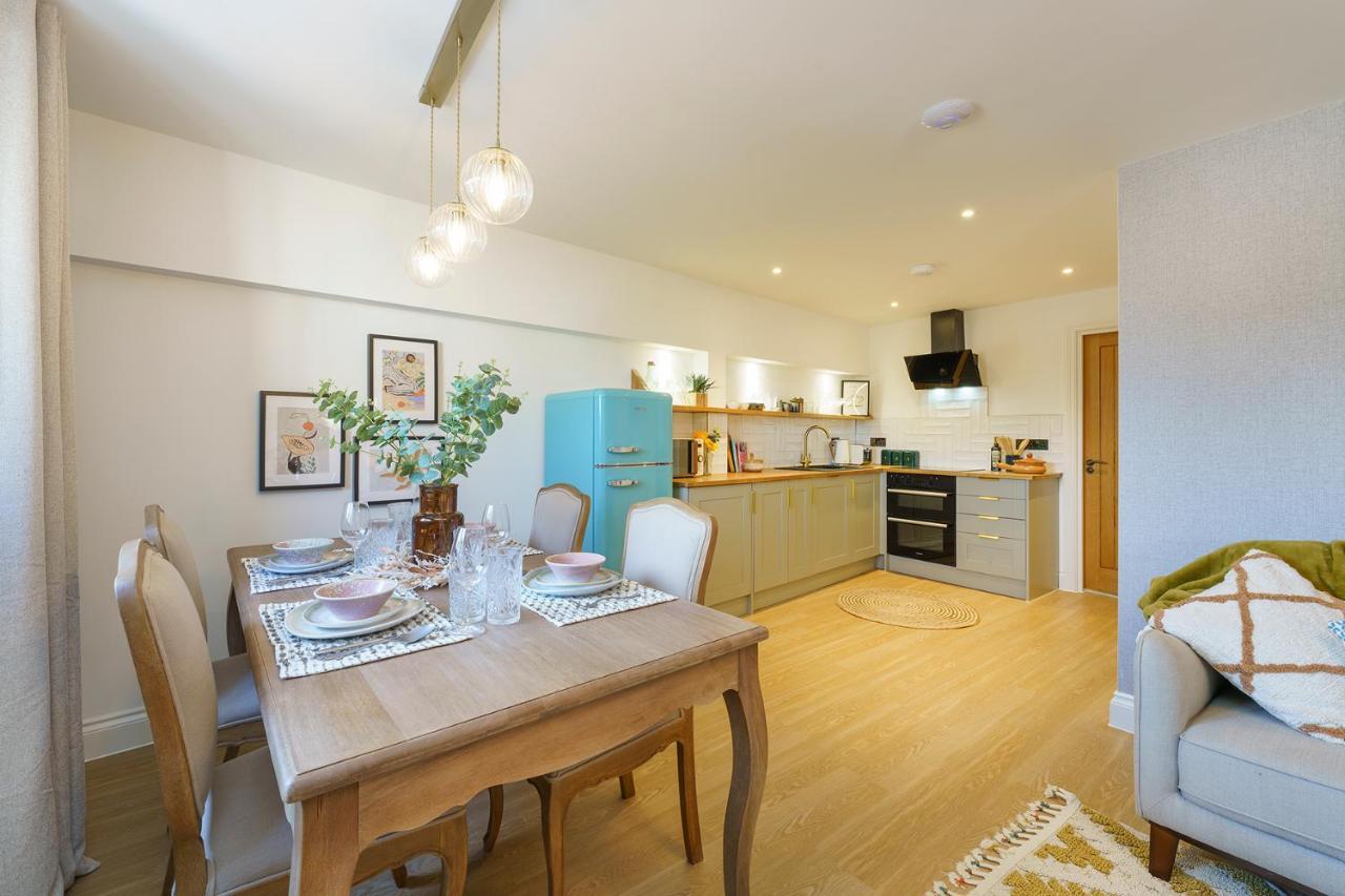 Evergreen - 2 Bed Luxury Apartment By Mint Stays Bristol Eksteriør bilde
