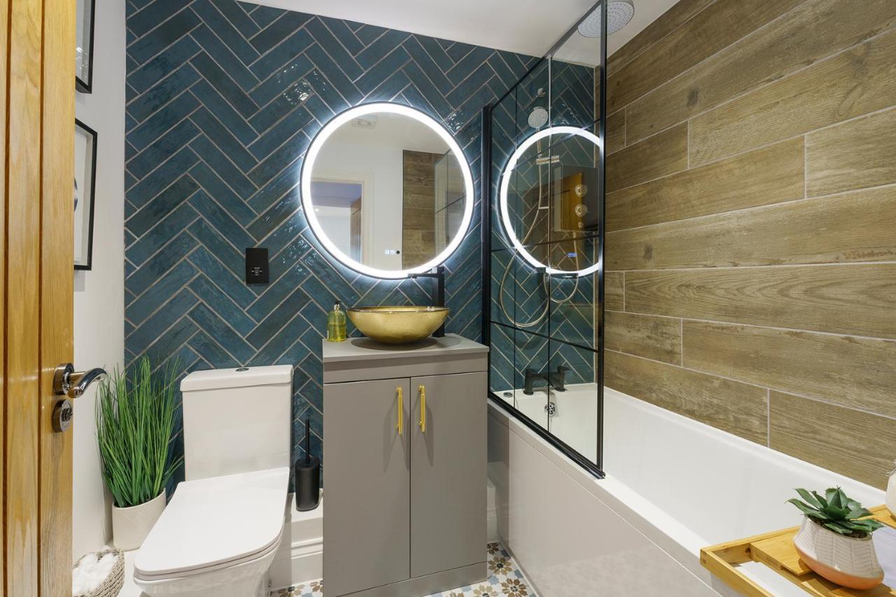 Evergreen - 2 Bed Luxury Apartment By Mint Stays Bristol Eksteriør bilde